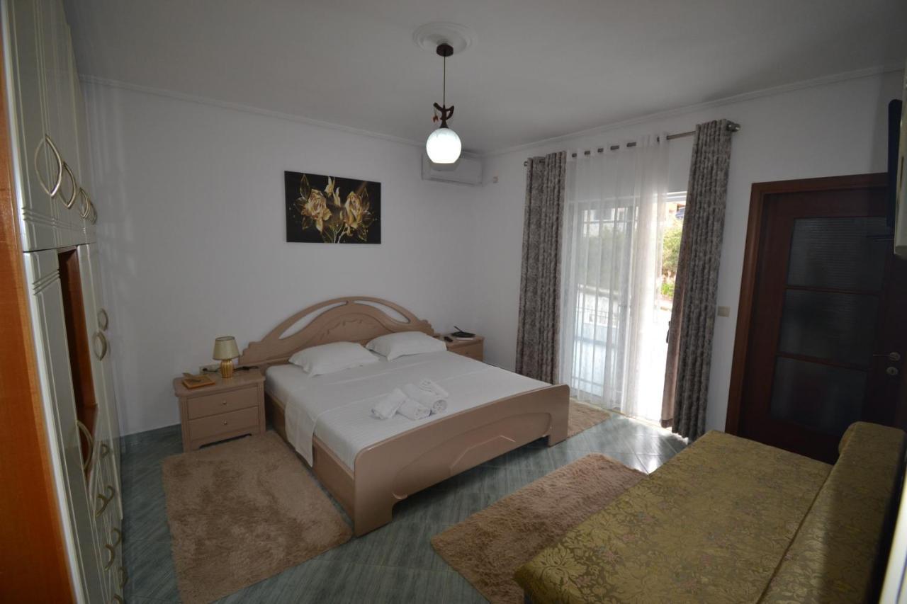 Villa Rrodhaj Sarande Luaran gambar
