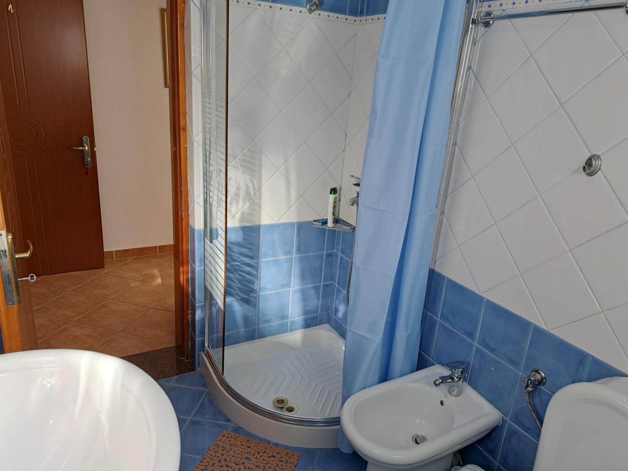 Villa Rrodhaj Sarande Luaran gambar